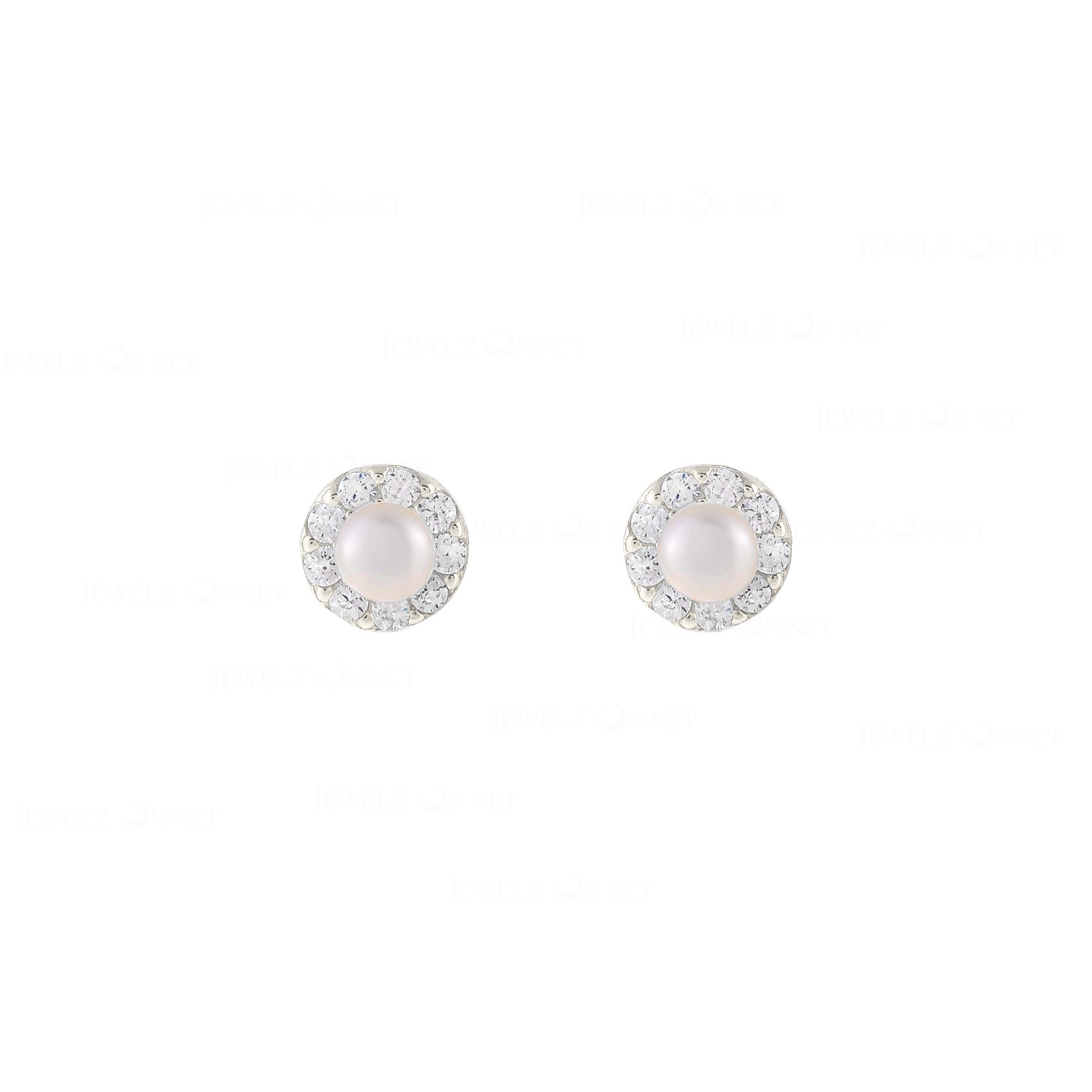 Pearl Daisy Studs